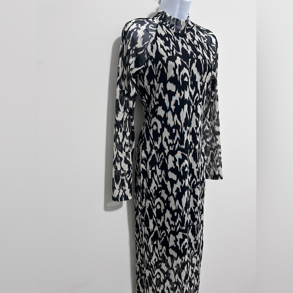 By Anthropologie Long-Sleeve Mock-Neck Printed Slim Midi Dress - Picture 3 of 8